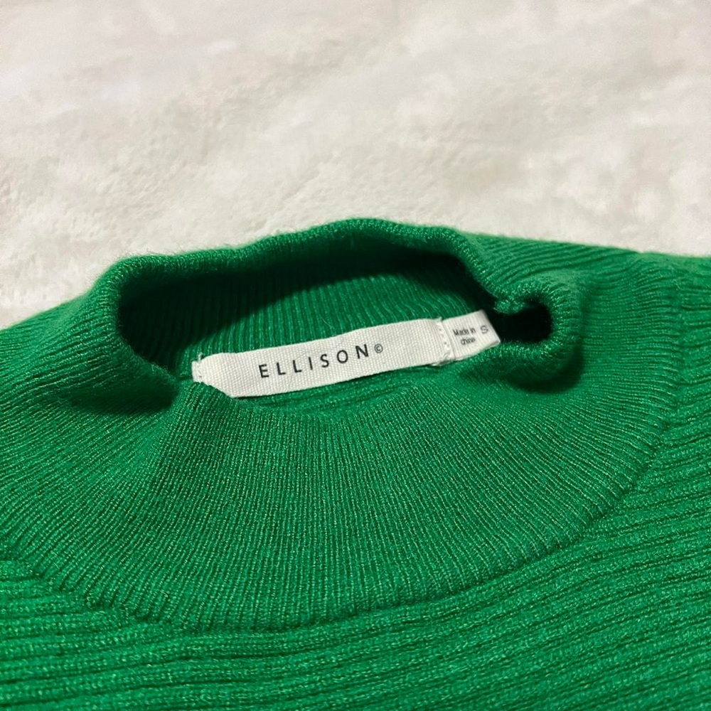 Ellison green cropped sweater
